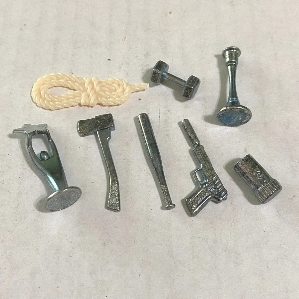 CLUE Discover Secrets Board Game Weapons Guest Pawns‎ Replacement Pieces Parts